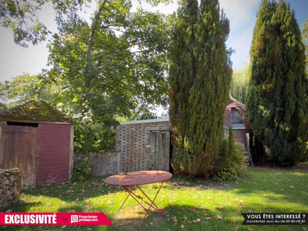 EXCLUSIVITÉ - Rugles - Bâtisse XIX de 226 m² - Centre-bourg, au calme, en bord de Risle