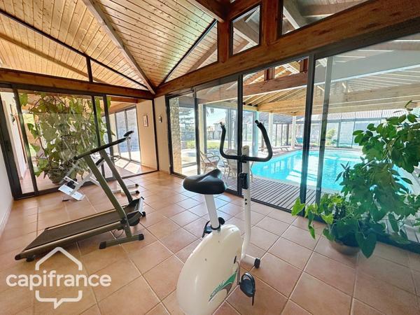 Propriété 12 pièces proche de THOUARS (79) un lieu d’exception.