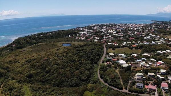 Terrain à SAINTE-ANNE, 97180 - 760m²