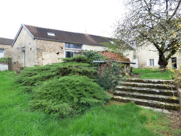 Vente Maison de village 5 pièces 170 m2 à Noyers