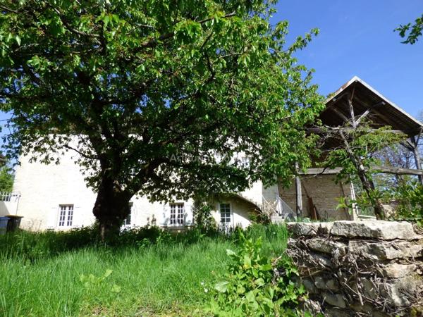 Vente Maison de village 5 pièces 170 m2 à Noyers