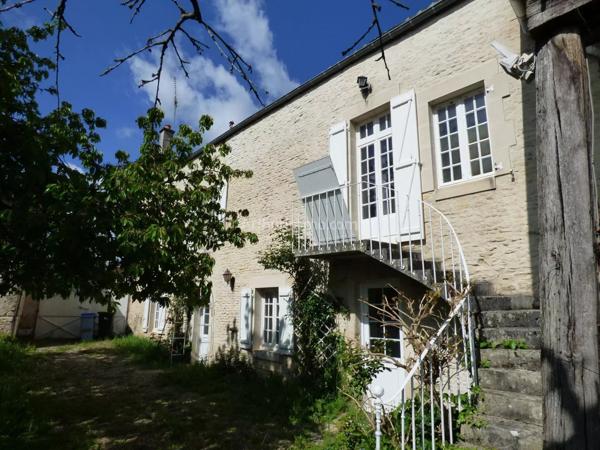Vente Maison de village 5 pièces 170 m2 à Noyers