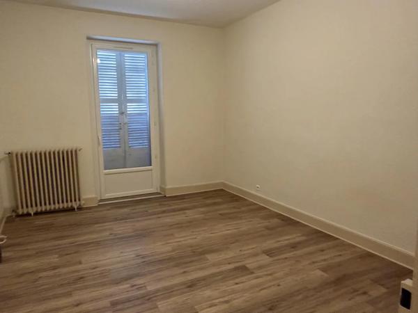 Appartement à louer à Villefranche-de-Rouergue (12200)