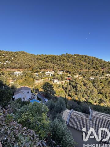 Maison à vendre 5 pièces 214 m² Roquebrune-Cap-Martin