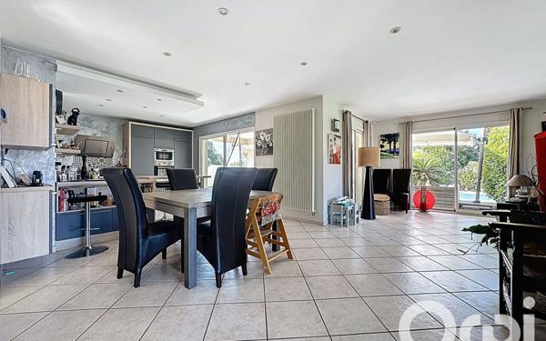 Maison à vendre    6 pièces • 200 m2 Saleilles