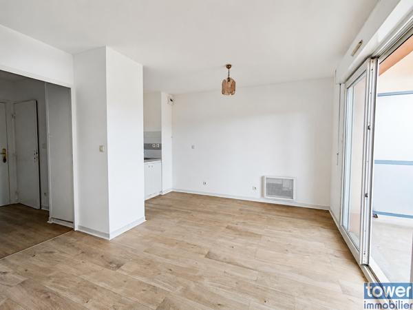 Appartement
                                                                                                                                                                                                                                                                                                                        1 pièce(s)                                                                                                                                                                                                                                                                                                                              30  m²