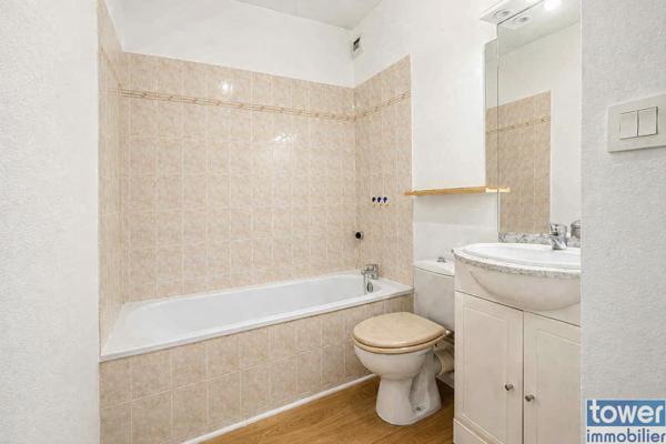 Appartement
                                                                                                                                                                                                                                                                                                                        1 pièce(s)                                                                                                                                                                                                                                                                                                                              30  m²