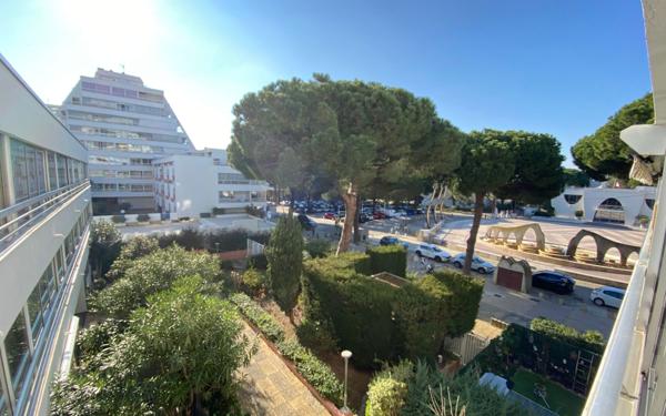 Appartement à louer    2 pièces • 55 m2 La Grande-Motte