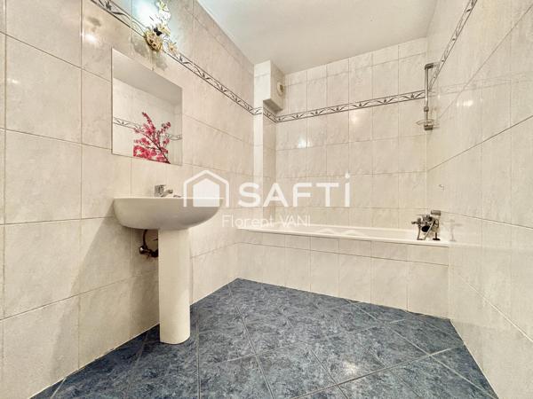 Appartement d'habitation - Centre ville - Garang