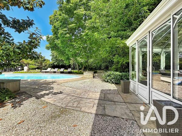 Maison à vendre 10 pièces 639,9 m² Guignes