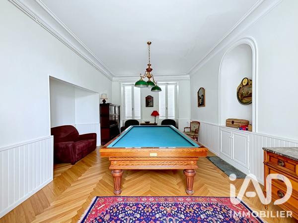 Maison à vendre 10 pièces 639,9 m² Guignes
