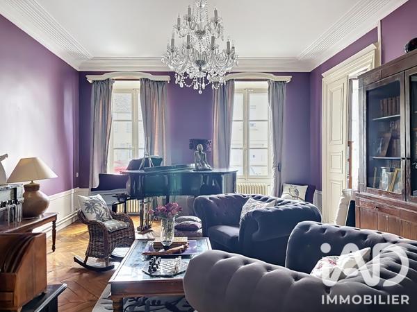 Maison à vendre 10 pièces 639,9 m² Guignes