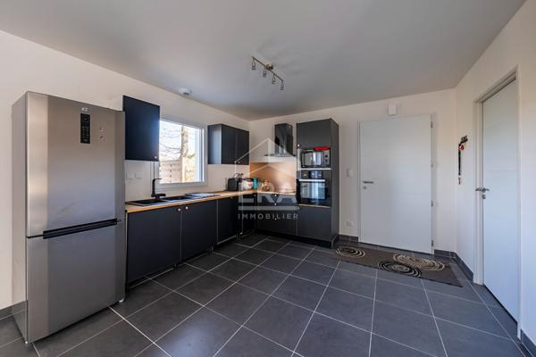 Maison Breuillet de 2021 / 3 Chambres / DPE:A