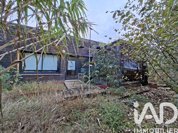 Immeuble à vendre 313 m² Venasque