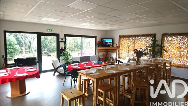 Immeuble à vendre 313 m² Venasque