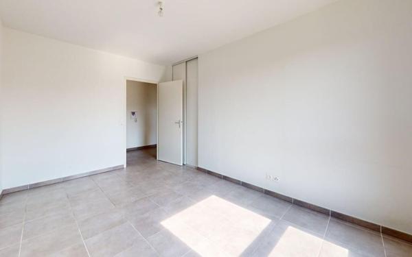 Appartement à vendre    2 pièces • 43,16 m2 Montanay