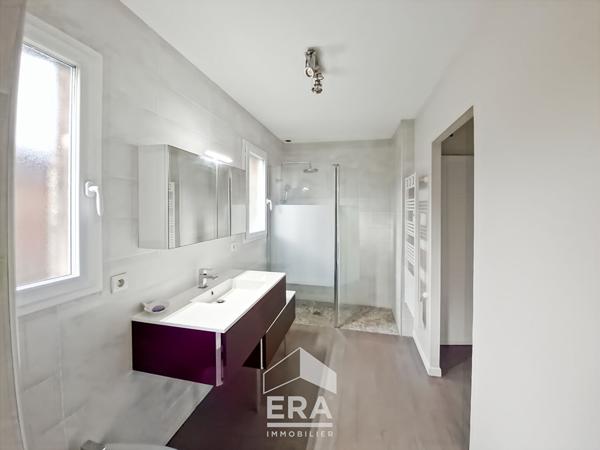 Maison Pessac 8 pièce(s) 153.10 m2