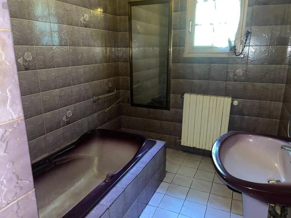 Achat - Maison Bourguenolles 50800 6 pièces 151 m 2 15233 m 2