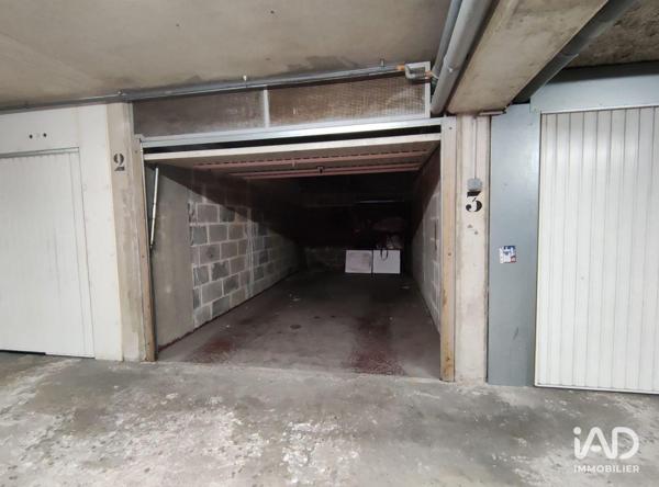 Location parking 18 m² Limeil-Brévannes
