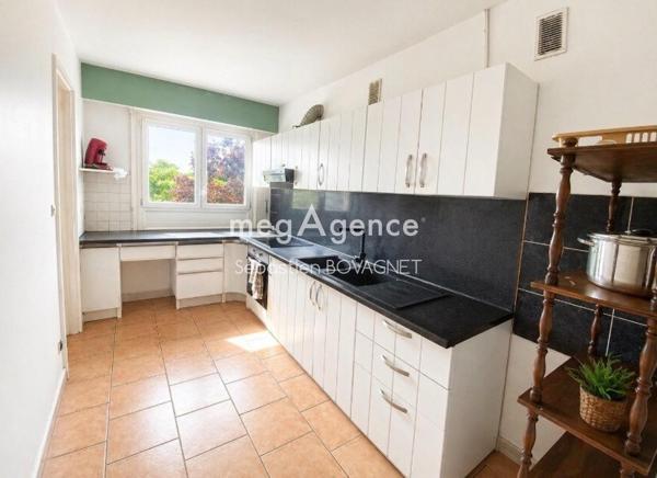 Appartement à LE MANS, 72100 - 6 pièces 92m²