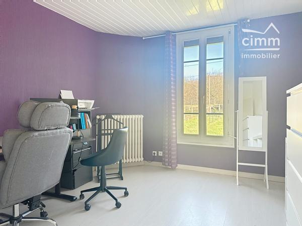 Votre agence de proximité sous présente en exclusivité cette Maison située à Châlette-sur-Loing 45120.
