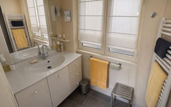 Appartement à vendre    3 pièces • 66,48 m2 Lyon 2