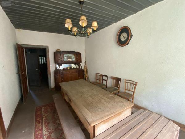 Maison à vendre à Ally dans le Cantal (15700), ref : 15060/1156