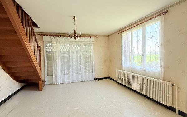 Maison à vendre    5 pièces • 92 m2 Jouy-le-Châtel