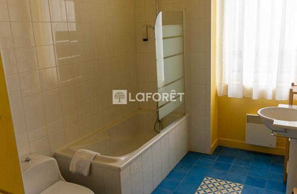 Achat local commercial Crozon - 18 pièce(s) - 527 m² - 669 000 €