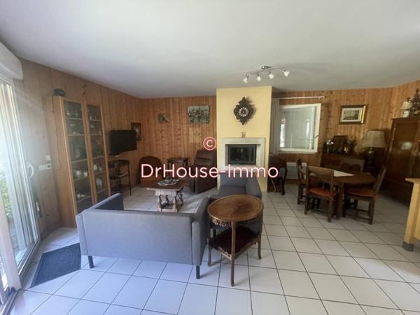 Maison à vendre 8 pièces de 213 m²