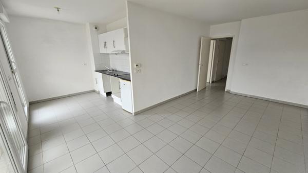 Juvignac (34990) JUVIGNAC CRAND T2 DERNIER ETAGE