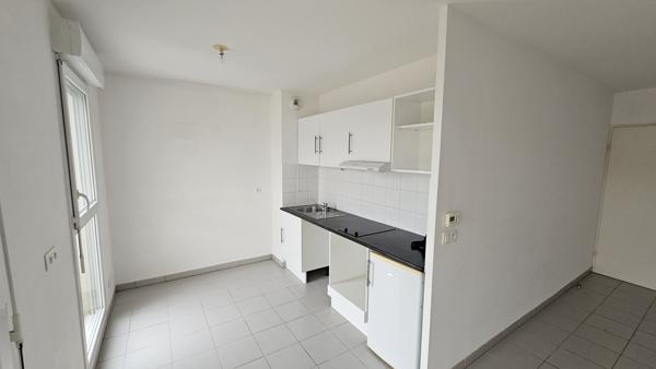 Juvignac (34990) JUVIGNAC CRAND T2 DERNIER ETAGE