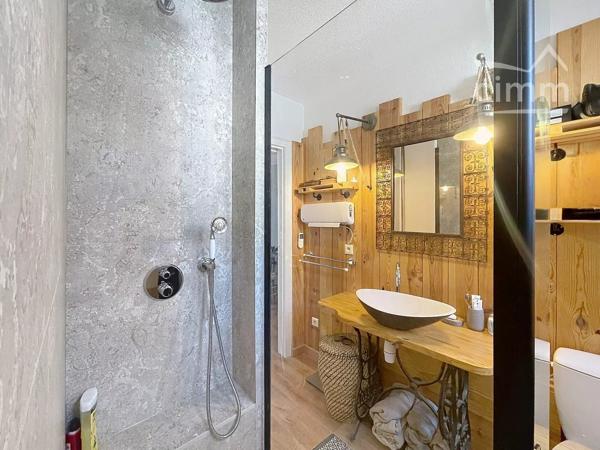 Appartement 2 pièces avec grande terrasse – 1er étage – Saint-Raphaël / Boulouris