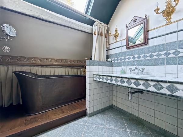 Magnifique propriété du XVIII sur un parc de 2 807m²