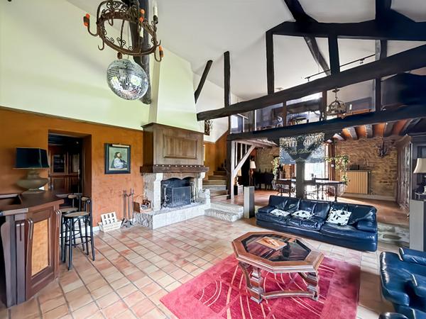 Magnifique propriété du XVIII sur un parc de 2 807m²