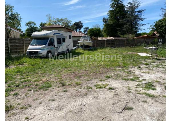 ARES TERRAIN A BÂTIR