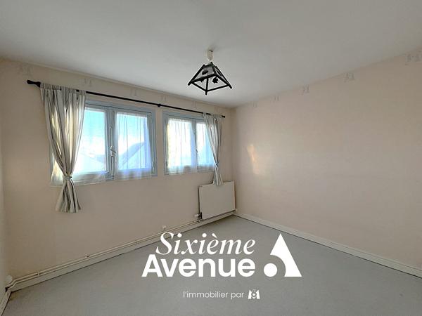 Maison 10 pièces 220 m2