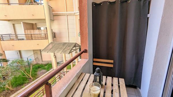 studio +parking +terrasse  RIVES DU LEZ / FAC RICHTER