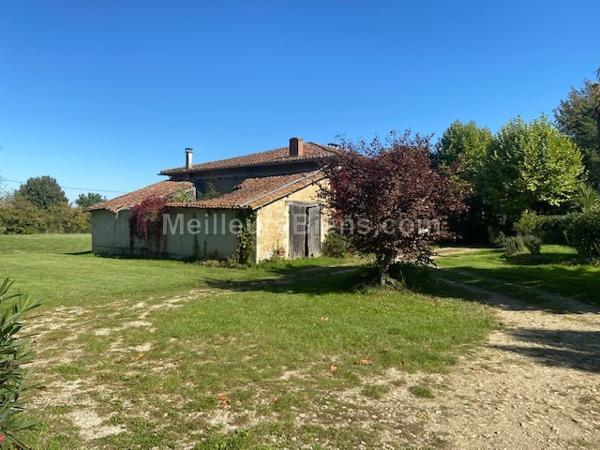 Entre Auch et Fleurance / Maison gasconne de 230m2 + chai en pierre de 320m2