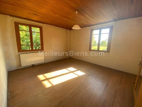 Entre Auch et Fleurance / Maison gasconne de 230m2 + chai en pierre de 320m2