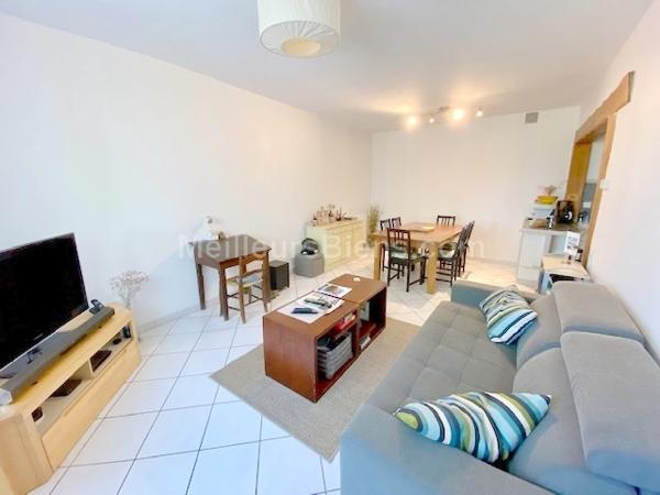 AUCH Haute-ville / Maison de 100m2 avec terrasse et location garage