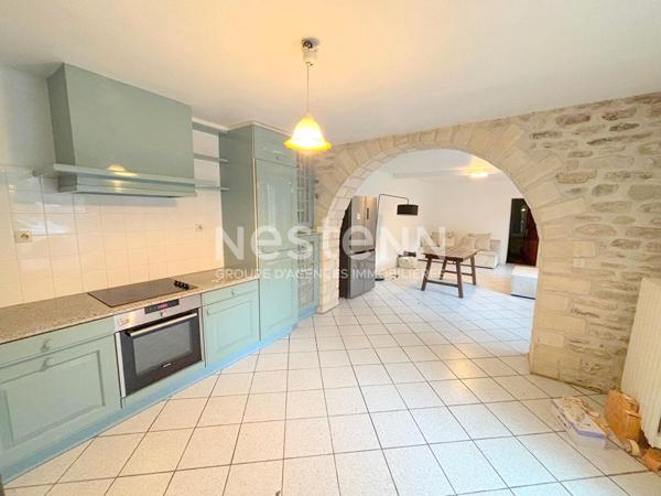 A VENDRE - Proche de Chaumont-en-Vexin - Maison en pierre avec dépendance - 4 chambres - Terrain de 1255m²