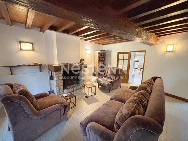A VENDRE - Proche de Chaumont-en-Vexin - Maison en pierre avec dépendance - 4 chambres - Terrain de 1255m²