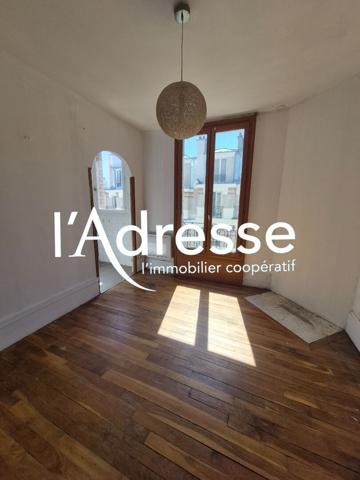 Studio 17m² // Villa Stendhal - 75020 // Métro GAMBETTA