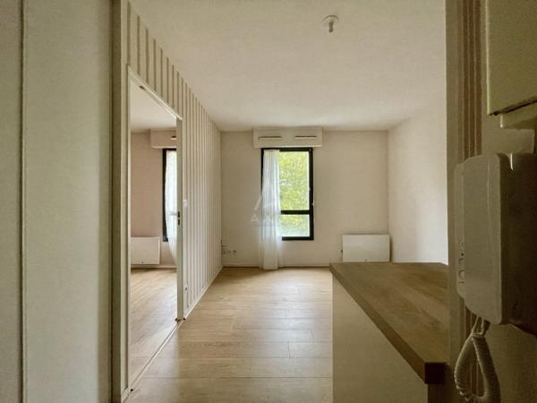 Appartement de T2, de 25,50 m2 immeuble avec ascenseur, proche de Mail Mitterand à Rennes