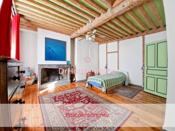 Maison à vendre 8 pièces de 215 m²