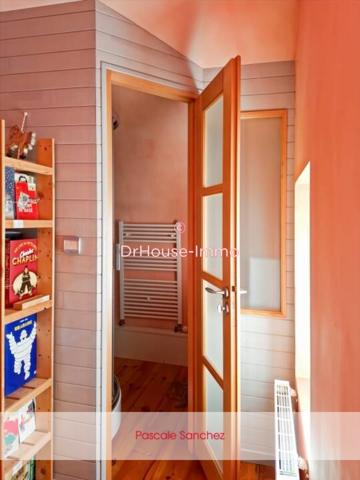 Maison à vendre 8 pièces de 215 m²