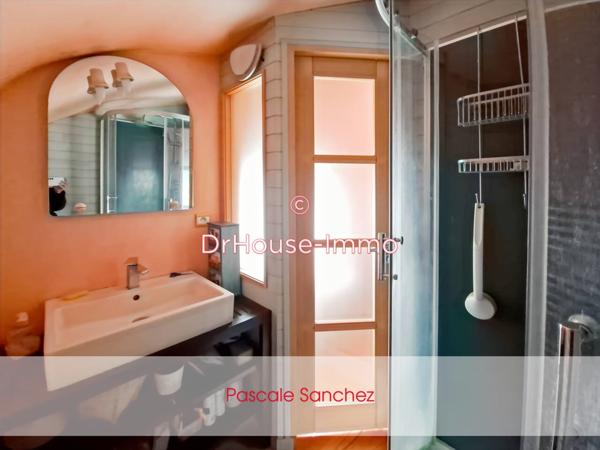 Maison à vendre 8 pièces de 215 m²