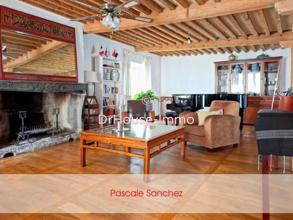 Maison à vendre 8 pièces de 215 m²