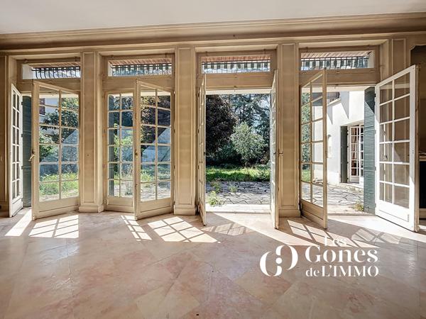 Maison 6 pièce(s) 5 chambre(s) 246 m²
